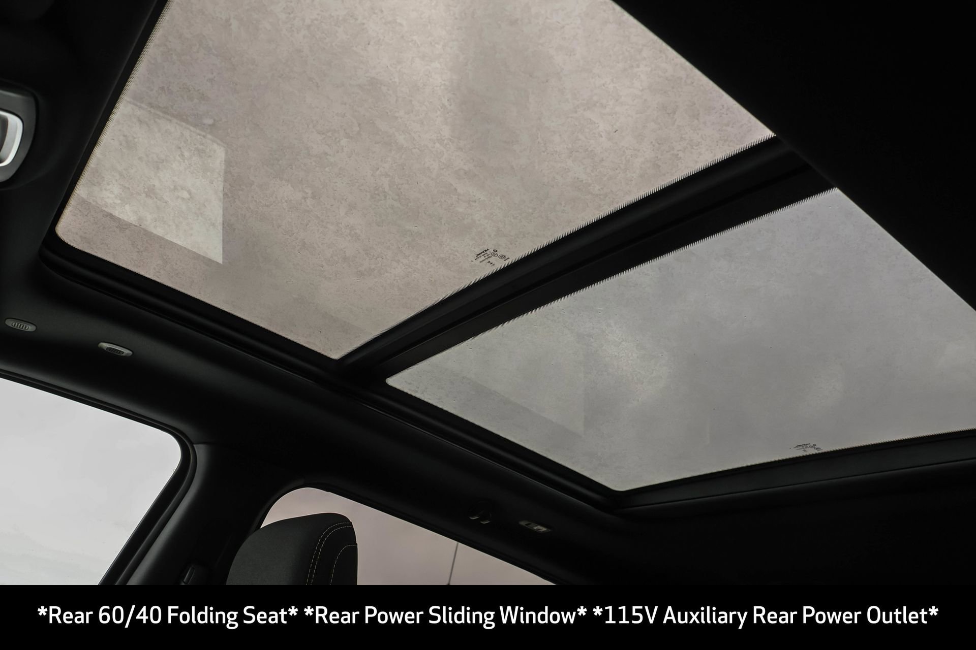 New 2026 RAM 1500 4x4 Crew Cab image 9