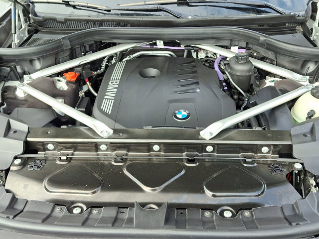 Used 2026 BMW X7 xDrive40i image 41