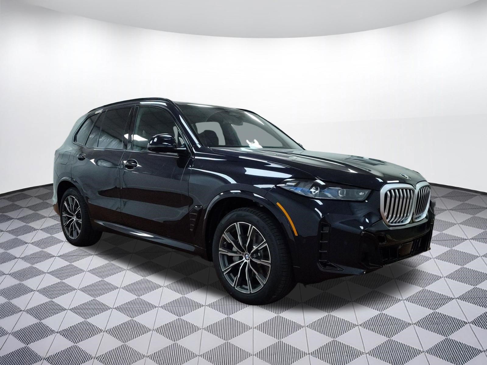 Used 2026 BMW X5 xDrive40i w/ M Sport Package AWD/4WD image 6
