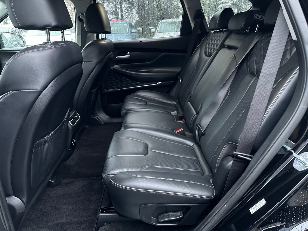 Used 2023 Hyundai Santa Fe Limited w/ Cargo Package image 16