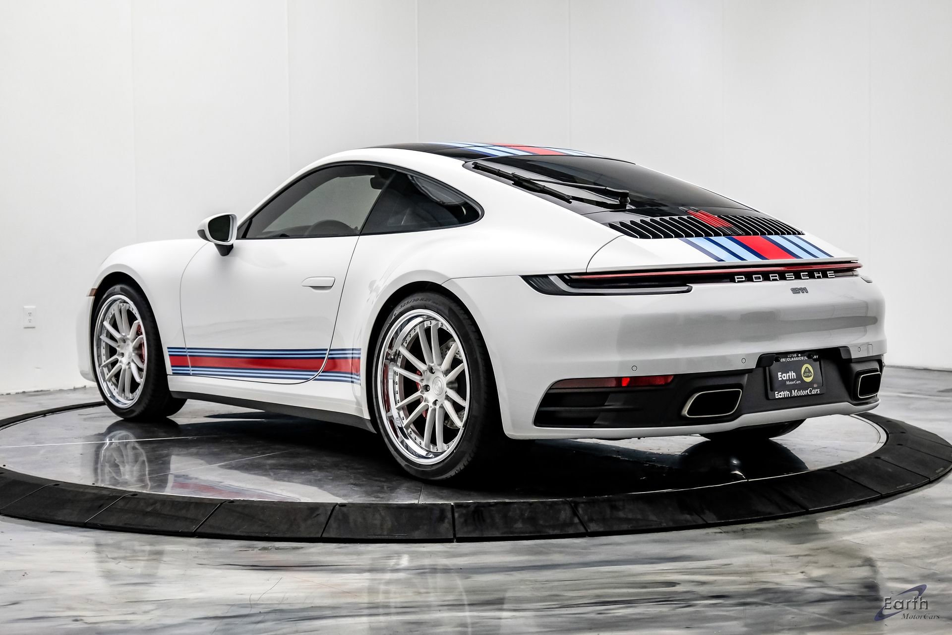 Used 2020 Porsche 911 Carrera RWD image 12