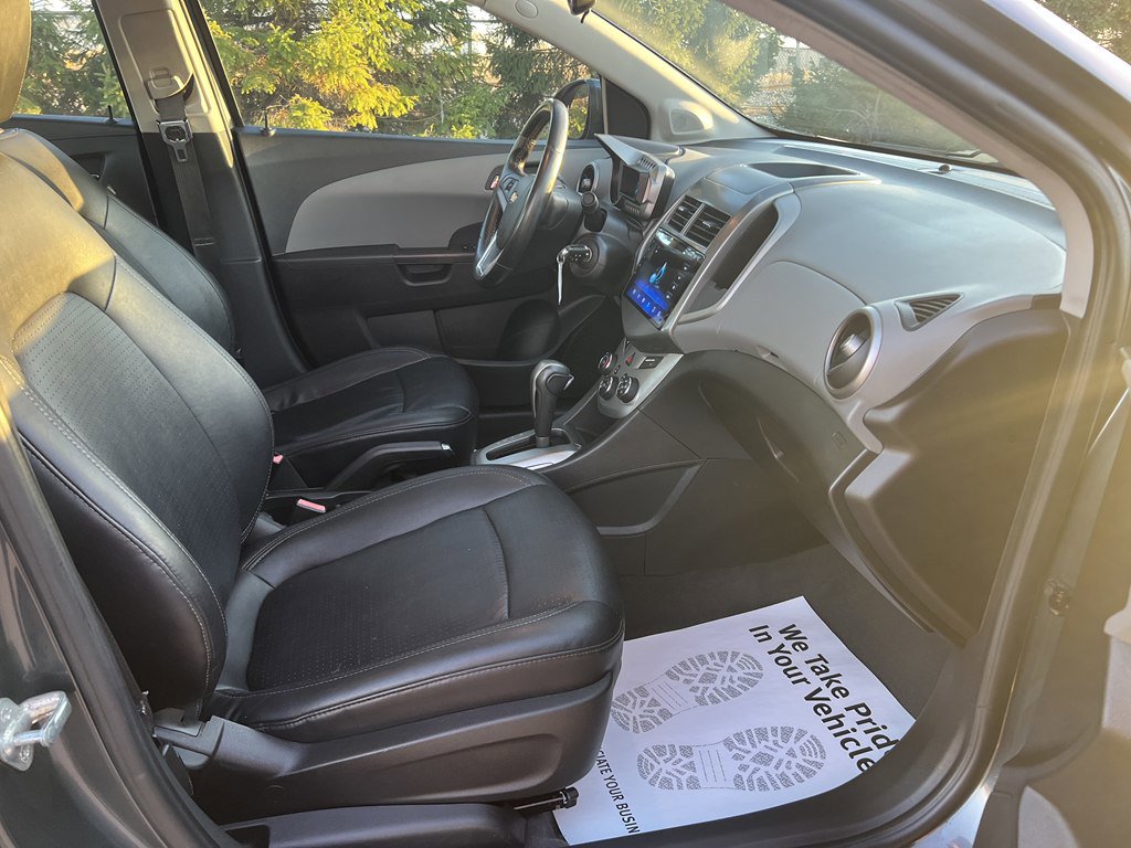 Used 2013 Chevrolet Sonic LTZ image 11