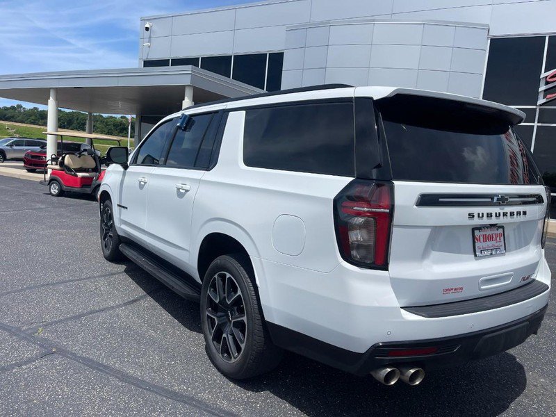 Used 2023 Chevrolet Suburban RST w/ Sport Performance Package AWD/4WD image 5
