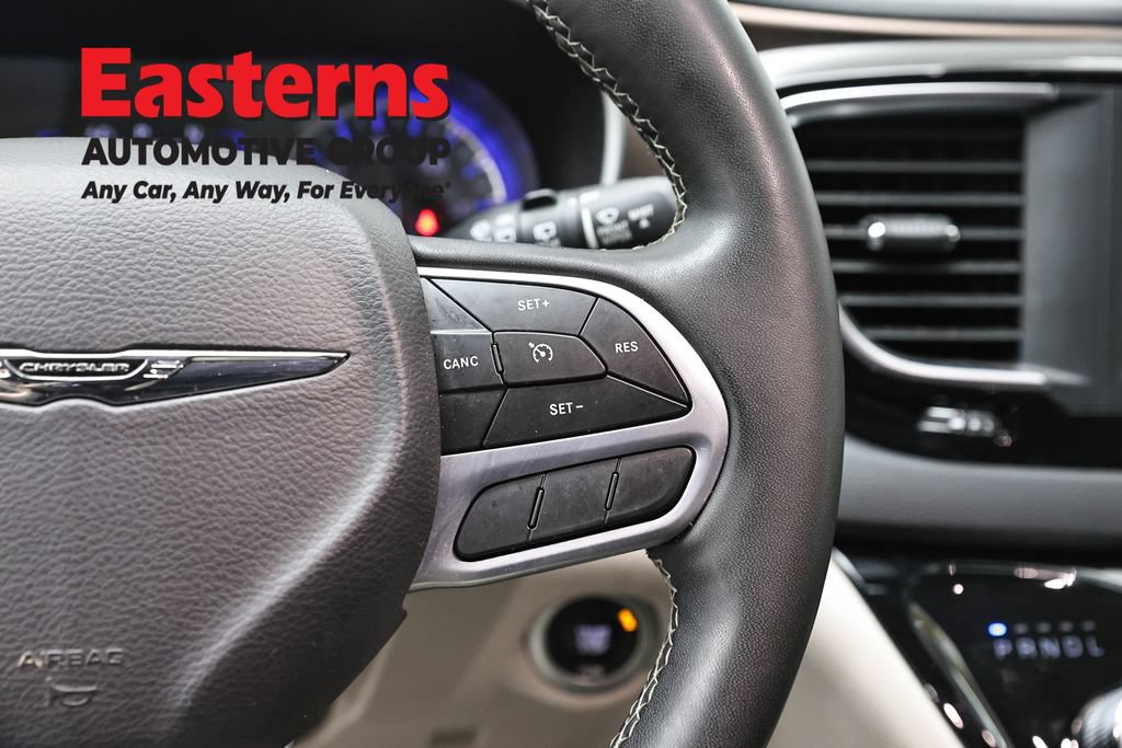 Used 2024 Chrysler Voyager LX FWD image 16