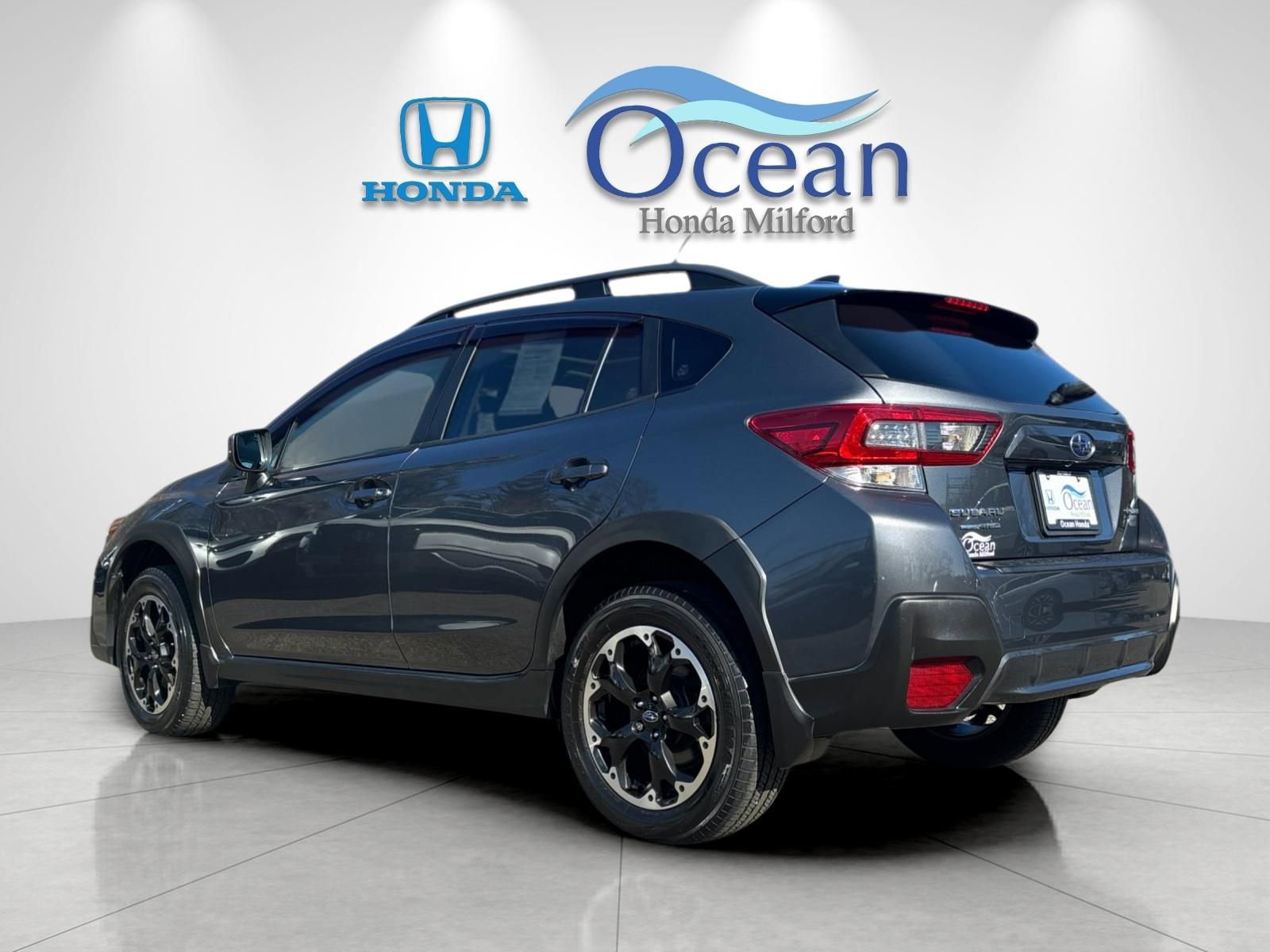 Used 2021 Subaru Crosstrek 2.0i Premium w/ Moonroof Package AWD/4WD image 5