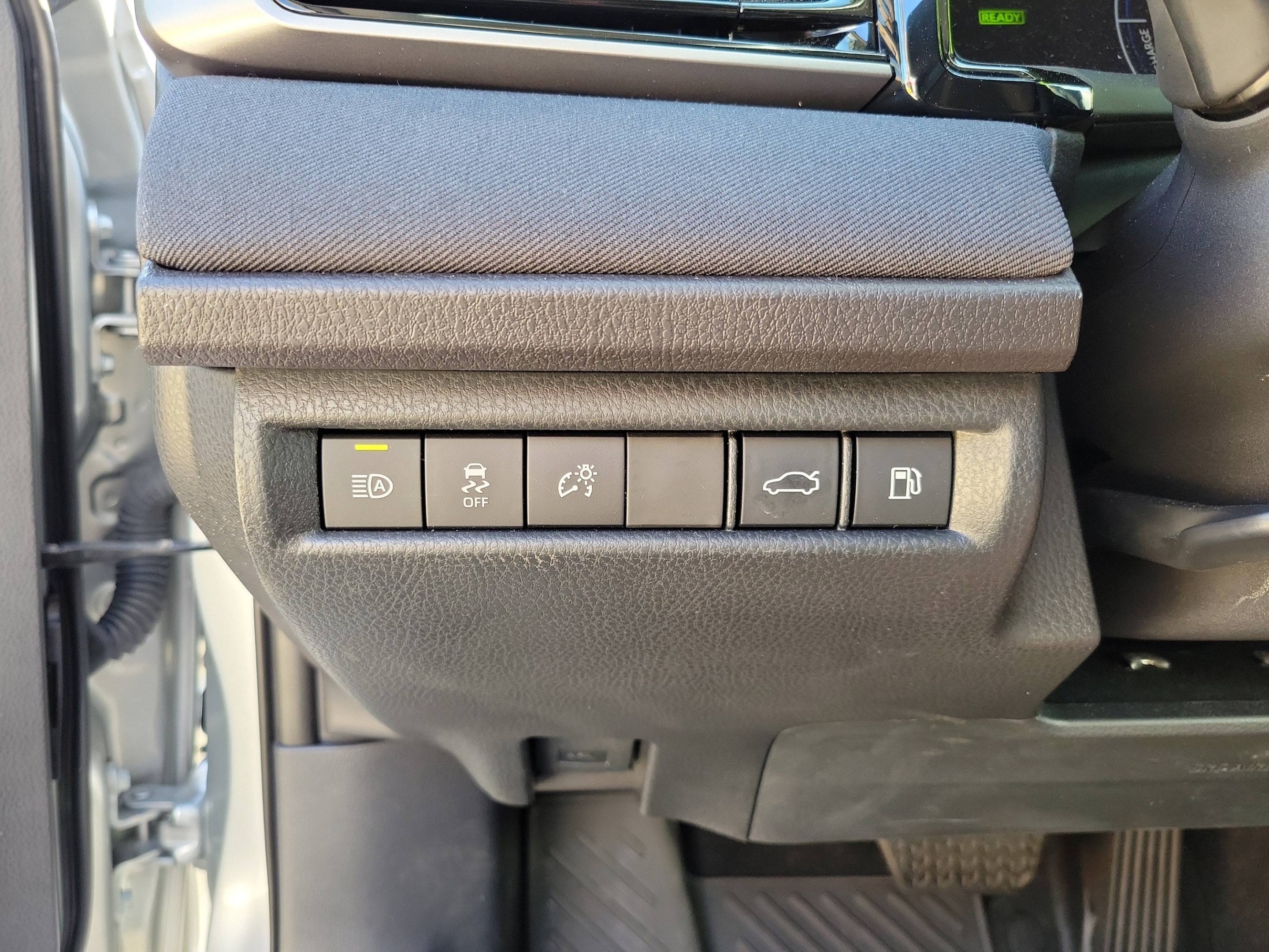 Used 2026 Toyota Camry LE w/ Convenience Package FWD image 11