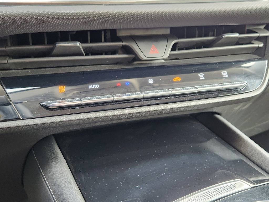 Used 2024 Buick Envision Preferred image 10