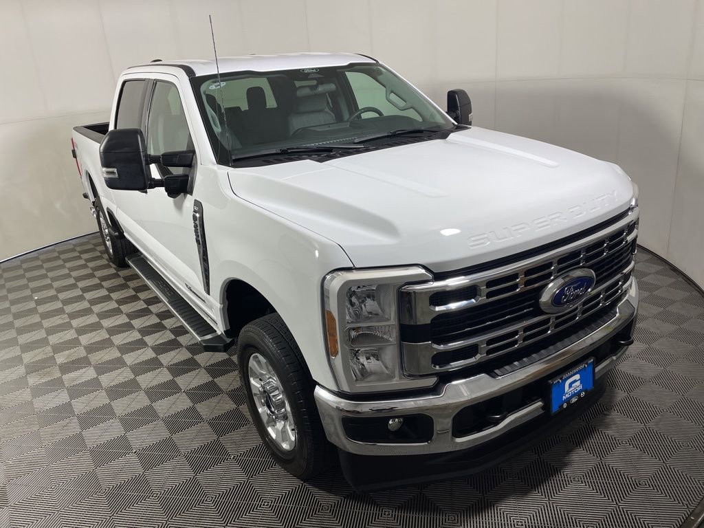 Used 2024 Ford F250 XLT w/ 360-Degree Camera Package AWD/4WD image 1