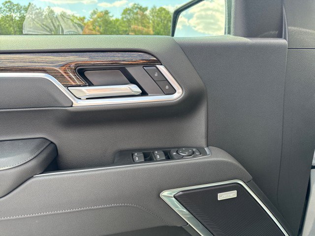New 2026 GMC Sierra 1500 Elevation w/ Elevation Premium Package AWD/4WD image 17