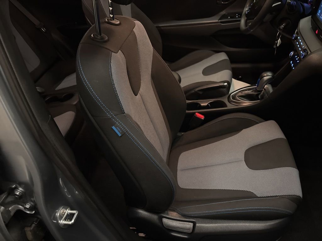 Used 2019 Hyundai Veloster 2.0 image 22