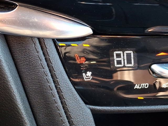 Certified 2024 Cadillac XT6 Premium Luxury image 29