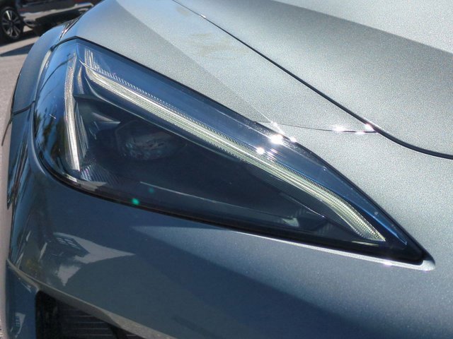 Used 2023 Chevrolet Corvette Z06 w/ Battery Protection Package image 10