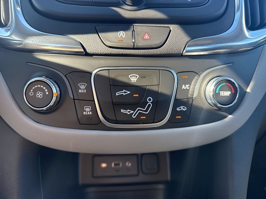 Used 2024 Chevrolet Equinox LS FWD image 20