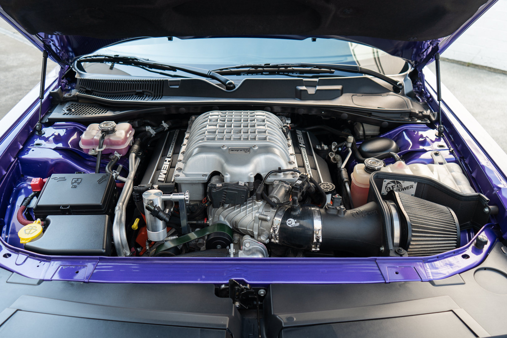 Used 2016 Dodge Challenger SRT Hellcat RWD image 33