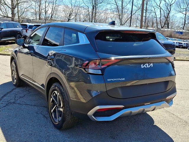 Certified 2024 Kia Sportage LX image 4