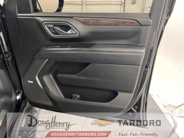 Used 2021 Chevrolet Suburban Z71 w/ Z71 Off-Road Package AWD/4WD image 46