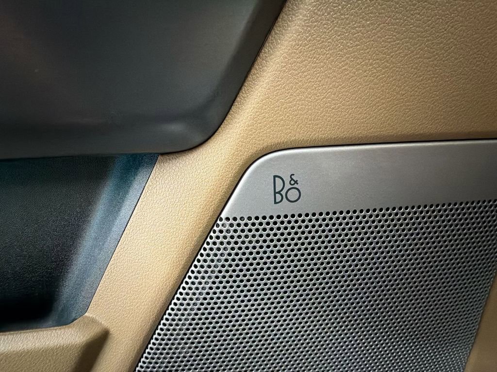 Used 2022 Ford F150 Lariat image 23