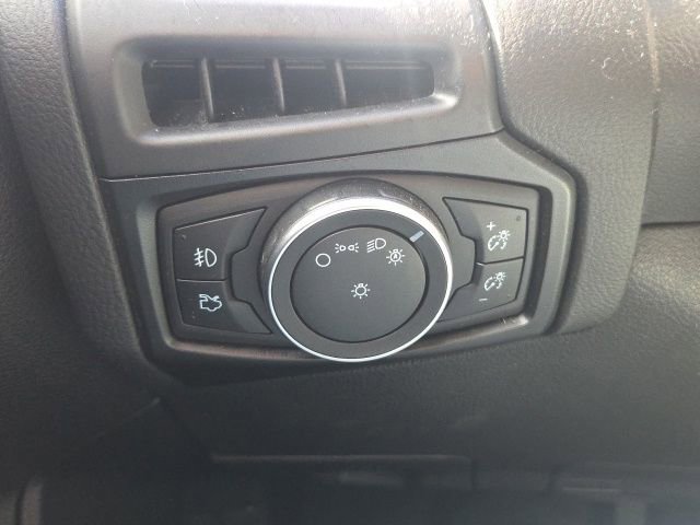 Used 2017 Ford Focus ST w/ Equipment Group 402A FWD image 24