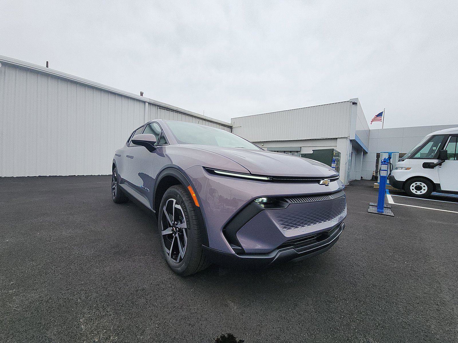 New 2026 Chevrolet Equinox EV LT image 7