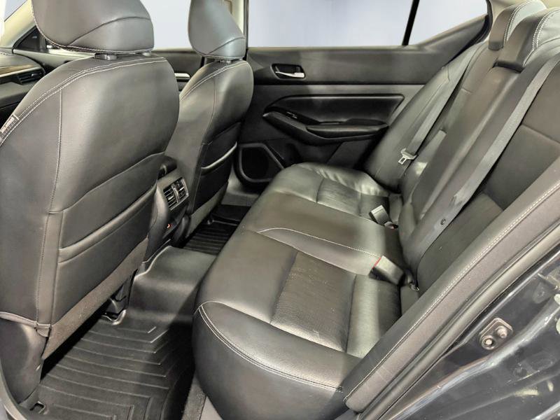 Used 2020 Nissan Altima 2.5 SL FWD image 21