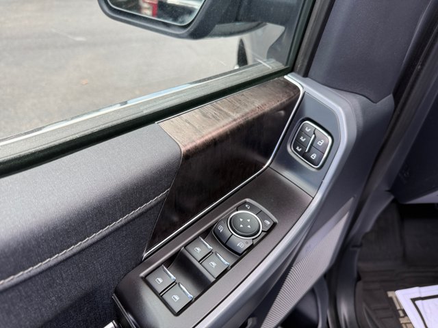 Used 2023 Ford F150 Lariat w/ Trailer Tow Package AWD/4WD image 20