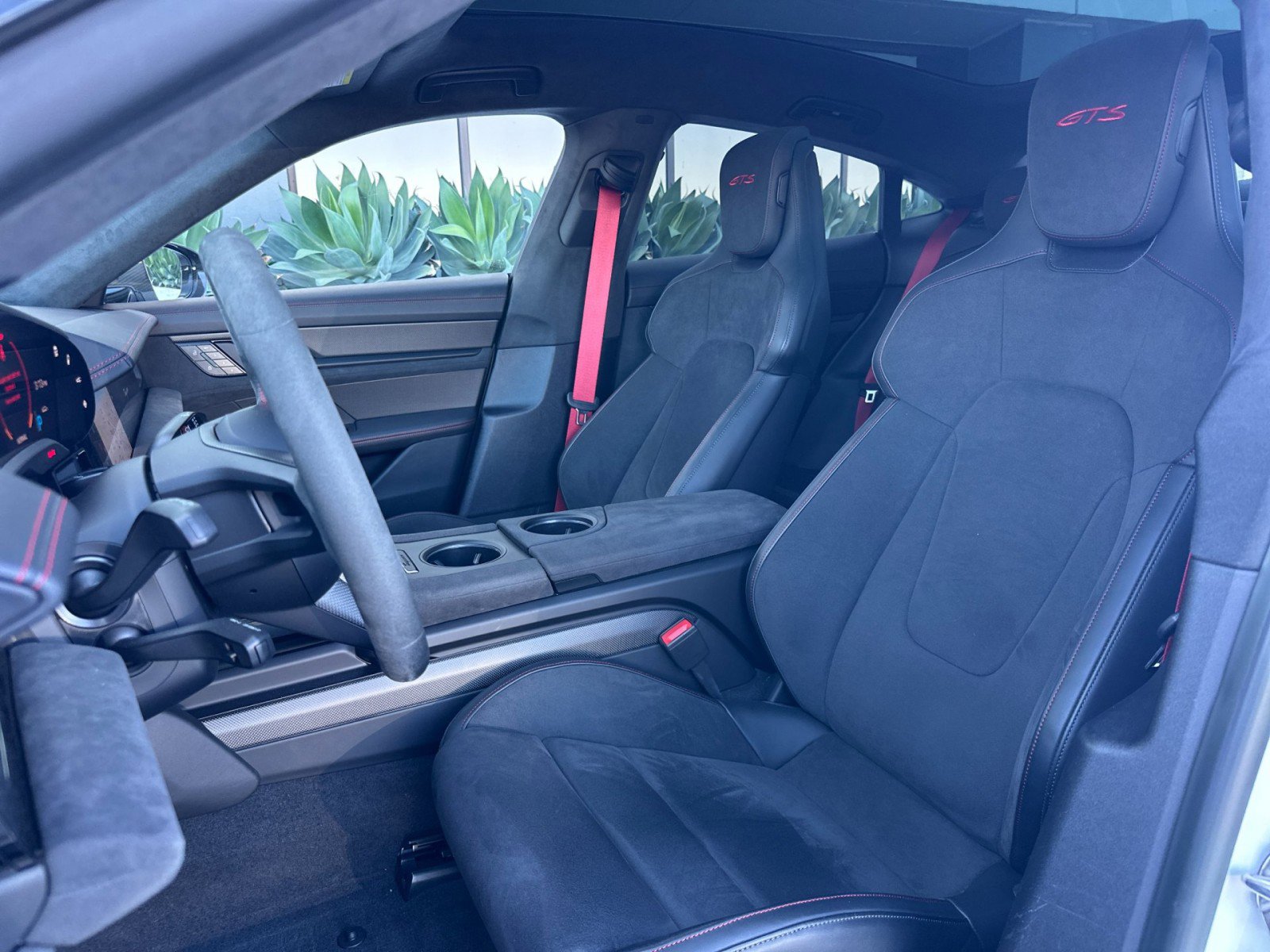 Certified 2023 Porsche Taycan GTS image 5