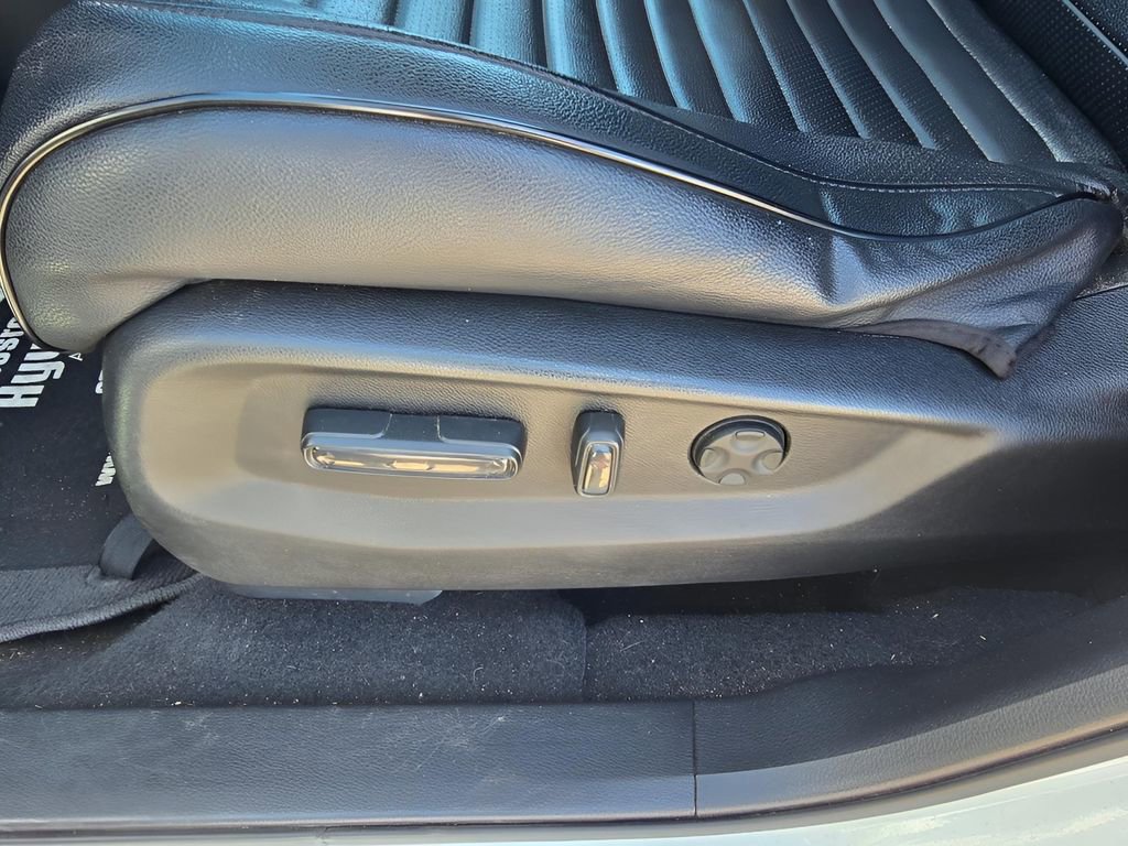 Used 2018 Honda CR-V EX image 28