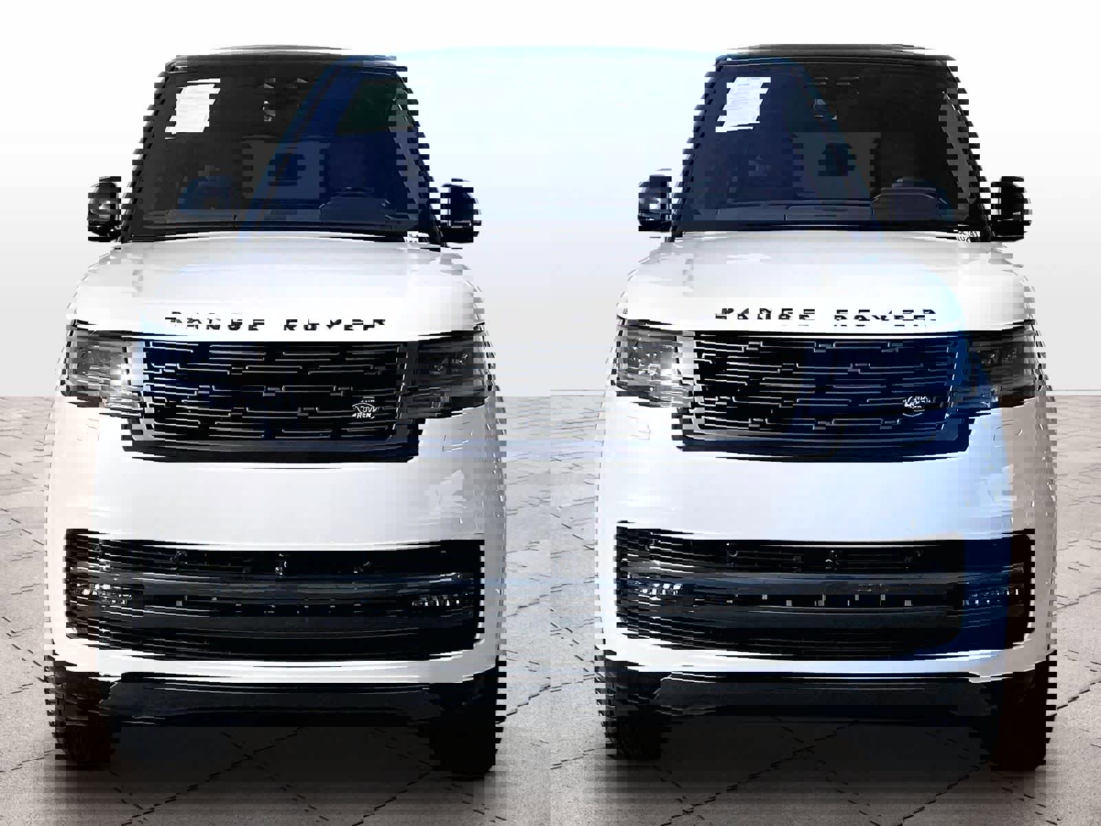 Used 2023 Land Rover Range Rover Long Wheelbase SE image 3