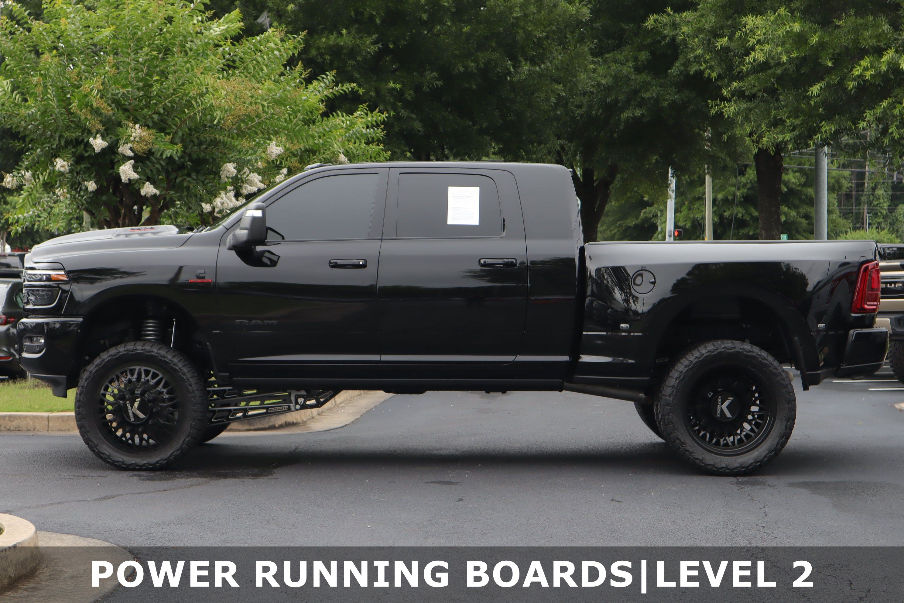 Used 2026 RAM 3500 Laramie AWD/4WD image 5