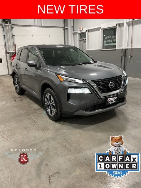 Used 2023 Nissan Rogue SV image 1