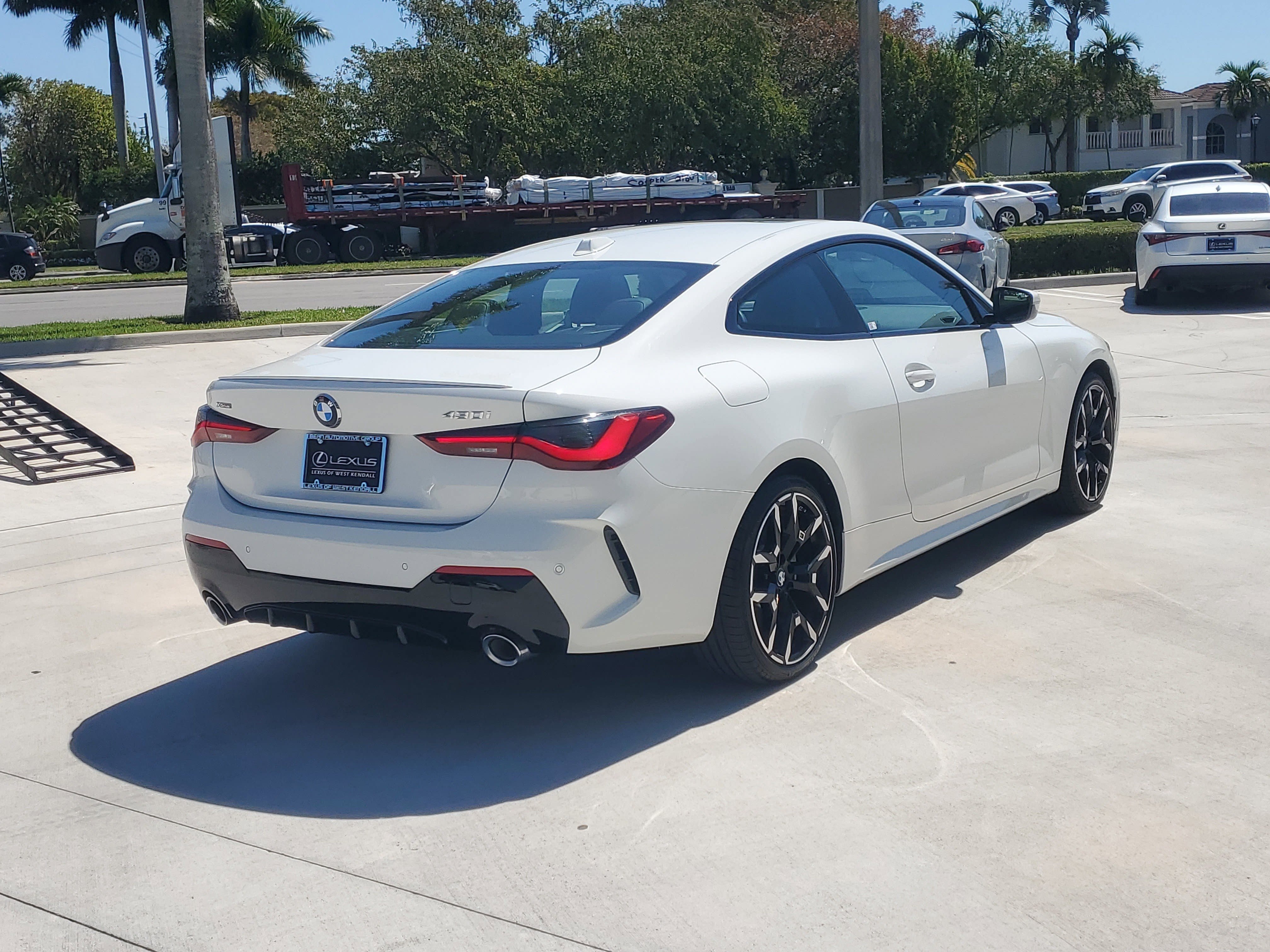 Used 2026 BMW 430i xDrive Coupe AWD/4WD image 10