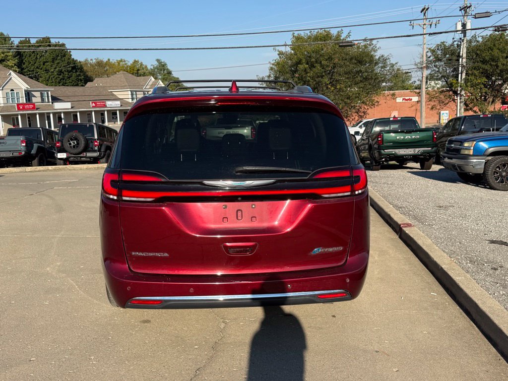Used 2021 Chrysler Pacifica Touring-L FWD image 7