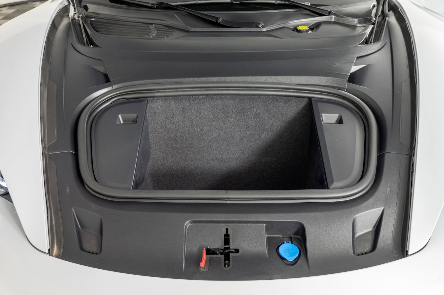 Used 2021 Porsche Taycan 4S w/ Premium Package image 47