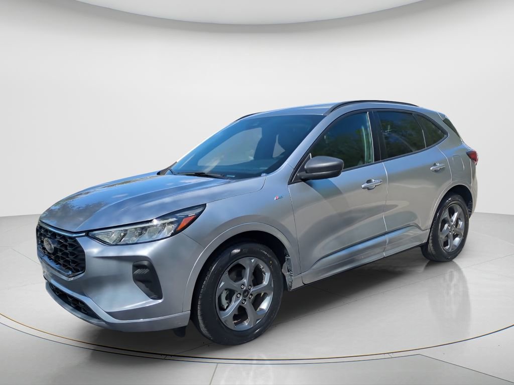 Used 2024 Ford Escape ST-Line w/ Cold Weather Package image 1
