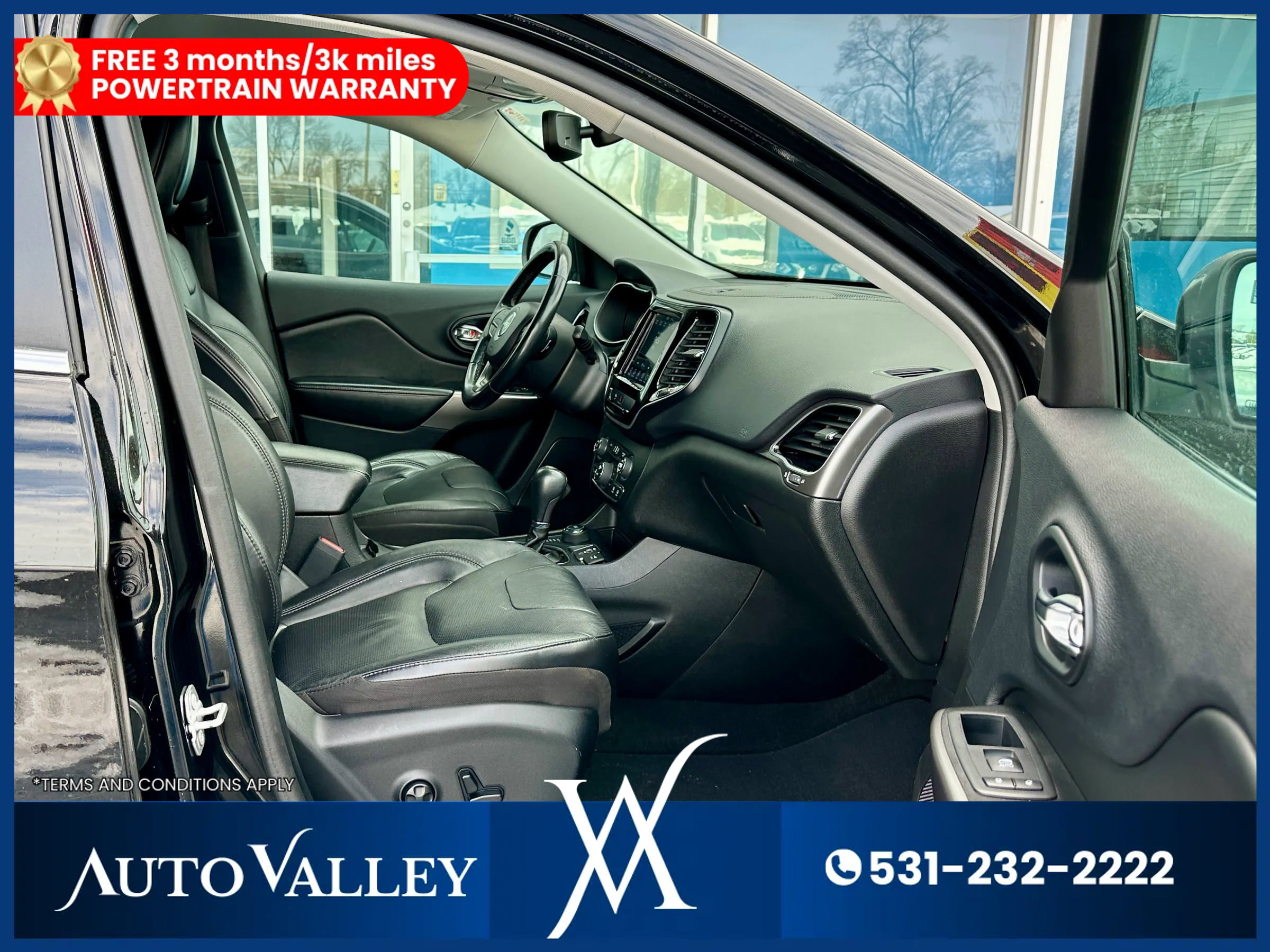 Used 2019 Jeep Cherokee Limited image 18