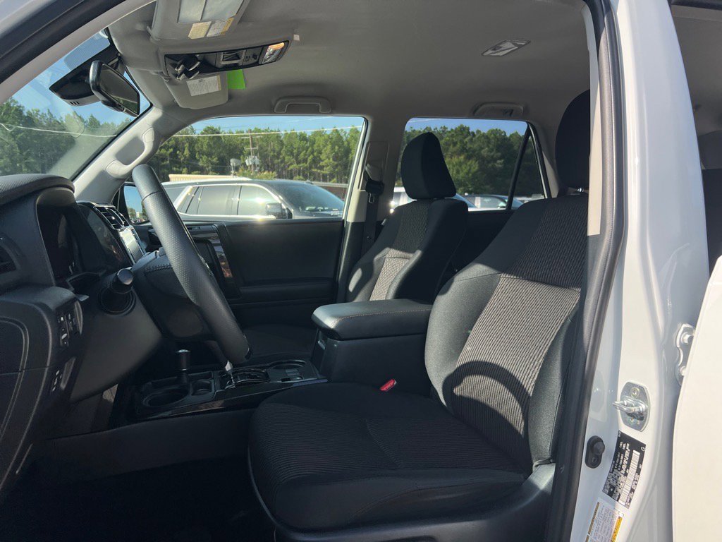 Used 2024 Toyota 4Runner TRD Off-Road image 17