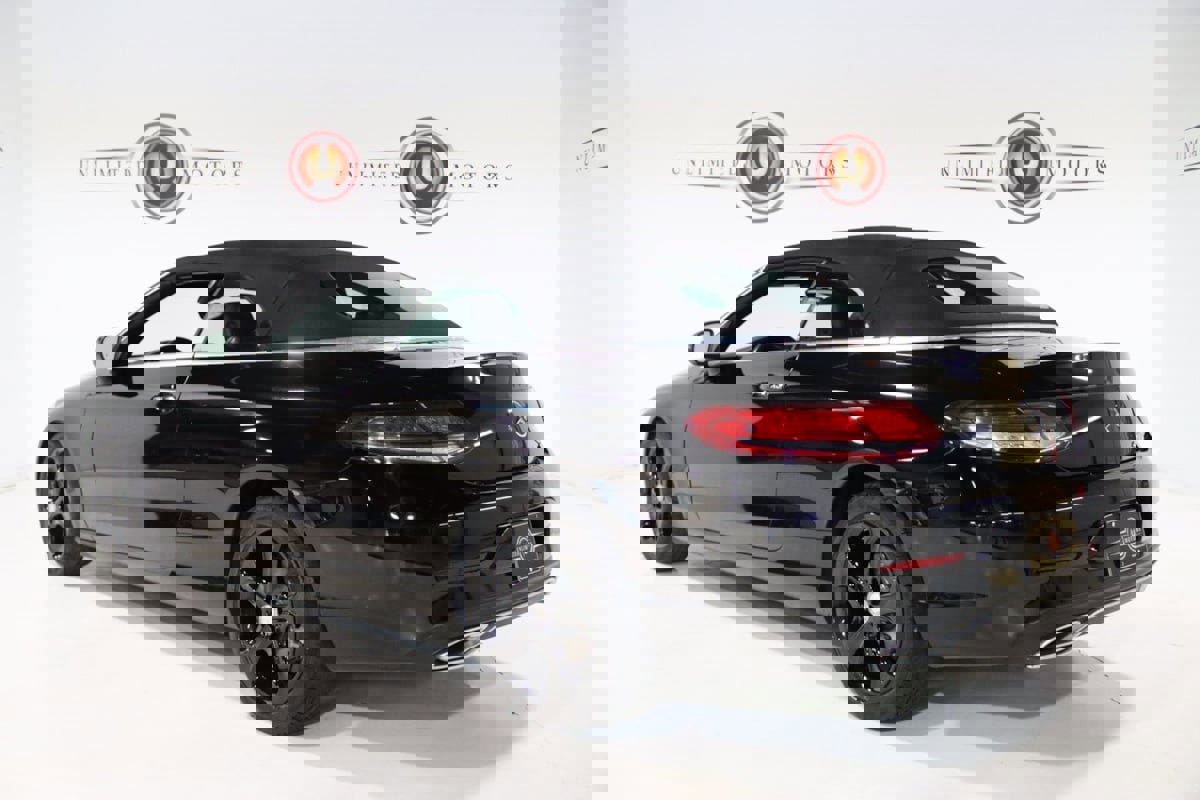 Used 2017 Mercedes-Benz C 300 4MATIC Cabriolet image 6