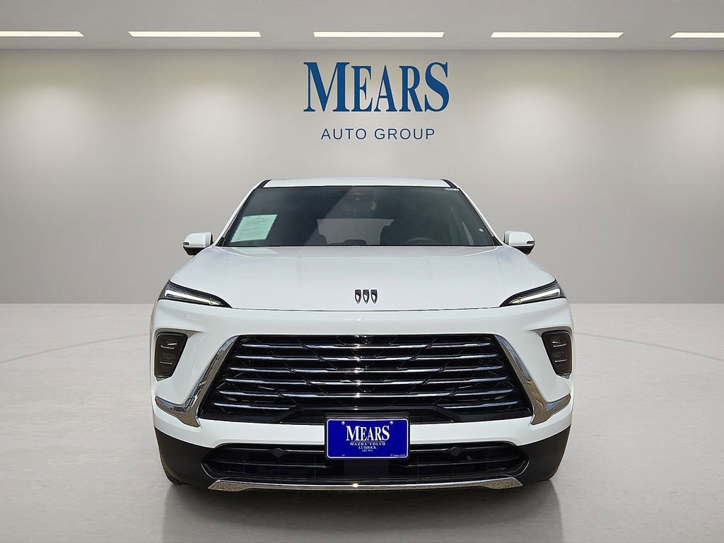 Used 2025 Buick Enclave Preferred image 8