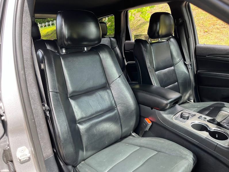 Used 2019 Jeep Grand Cherokee Limited AWD/4WD image 37