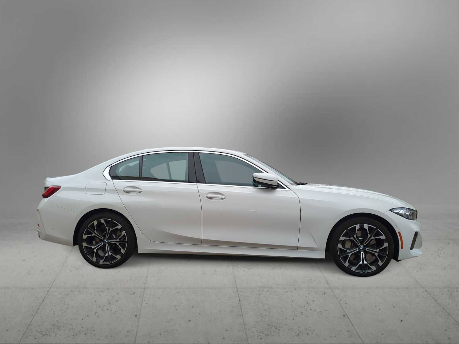 New 2025 BMW 330i xDrive Sedan w/ Premium Package image 9