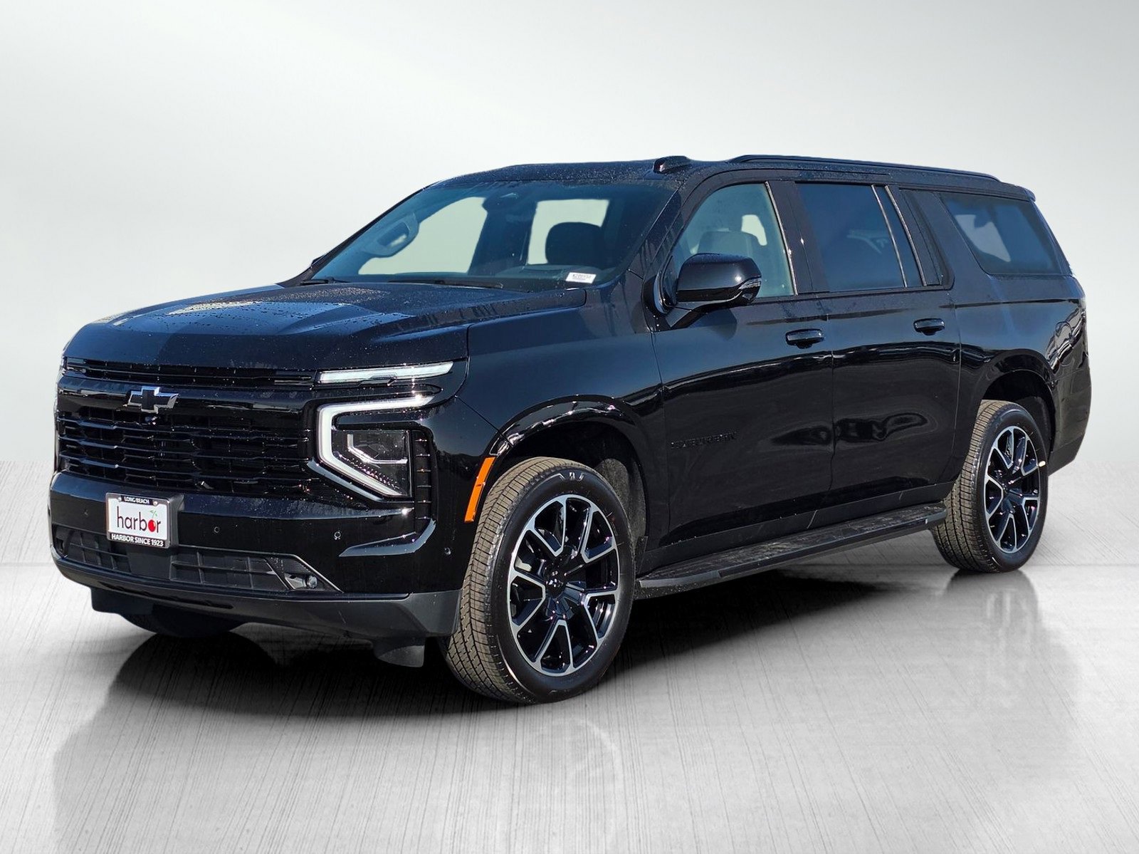 New 2026 Chevrolet Suburban RST w/ Advanced Technology Package image 3