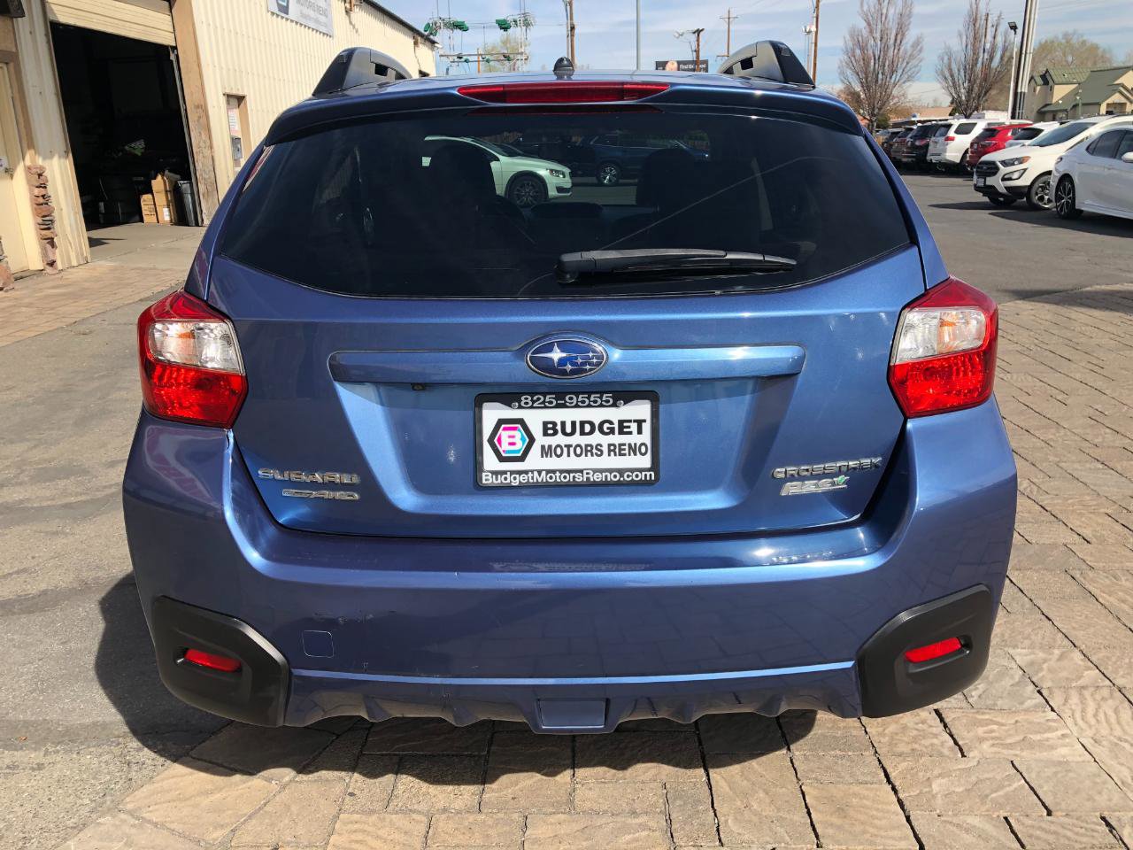 Used 2017 Subaru Crosstrek 2.0i Premium AWD/4WD image 3