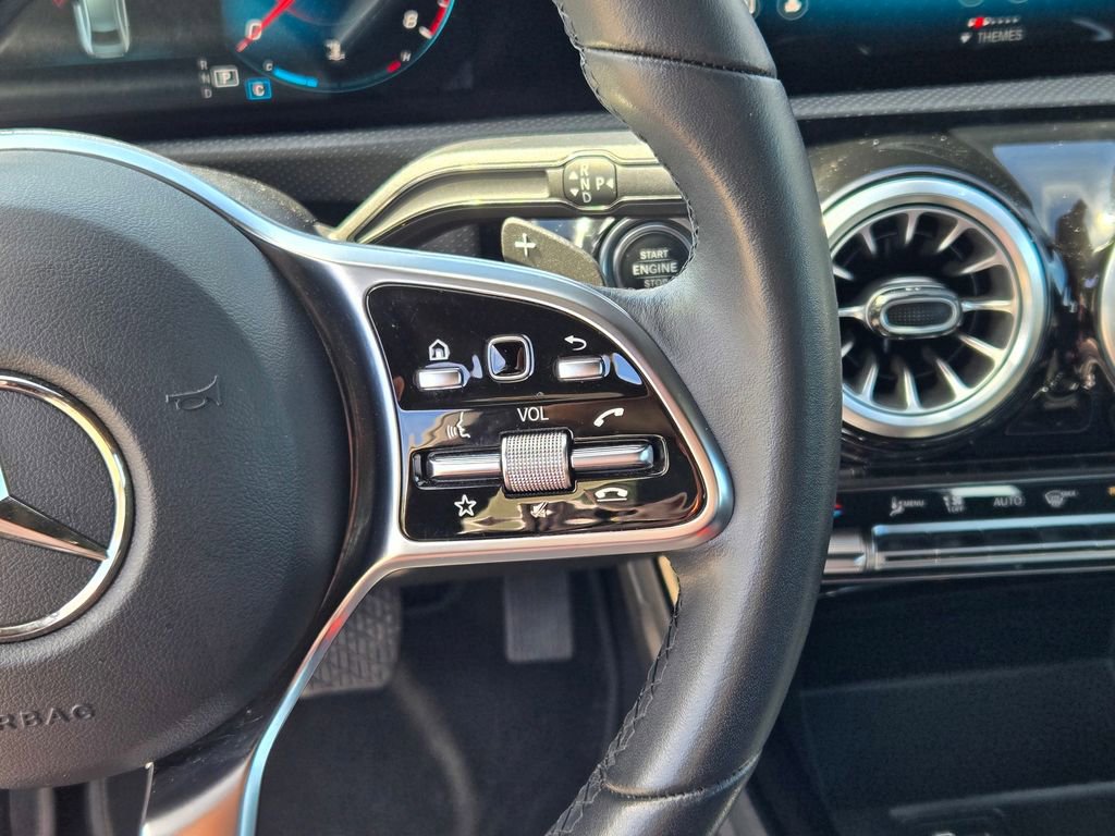 Used 2022 Mercedes-Benz A 220 4MATIC image 37