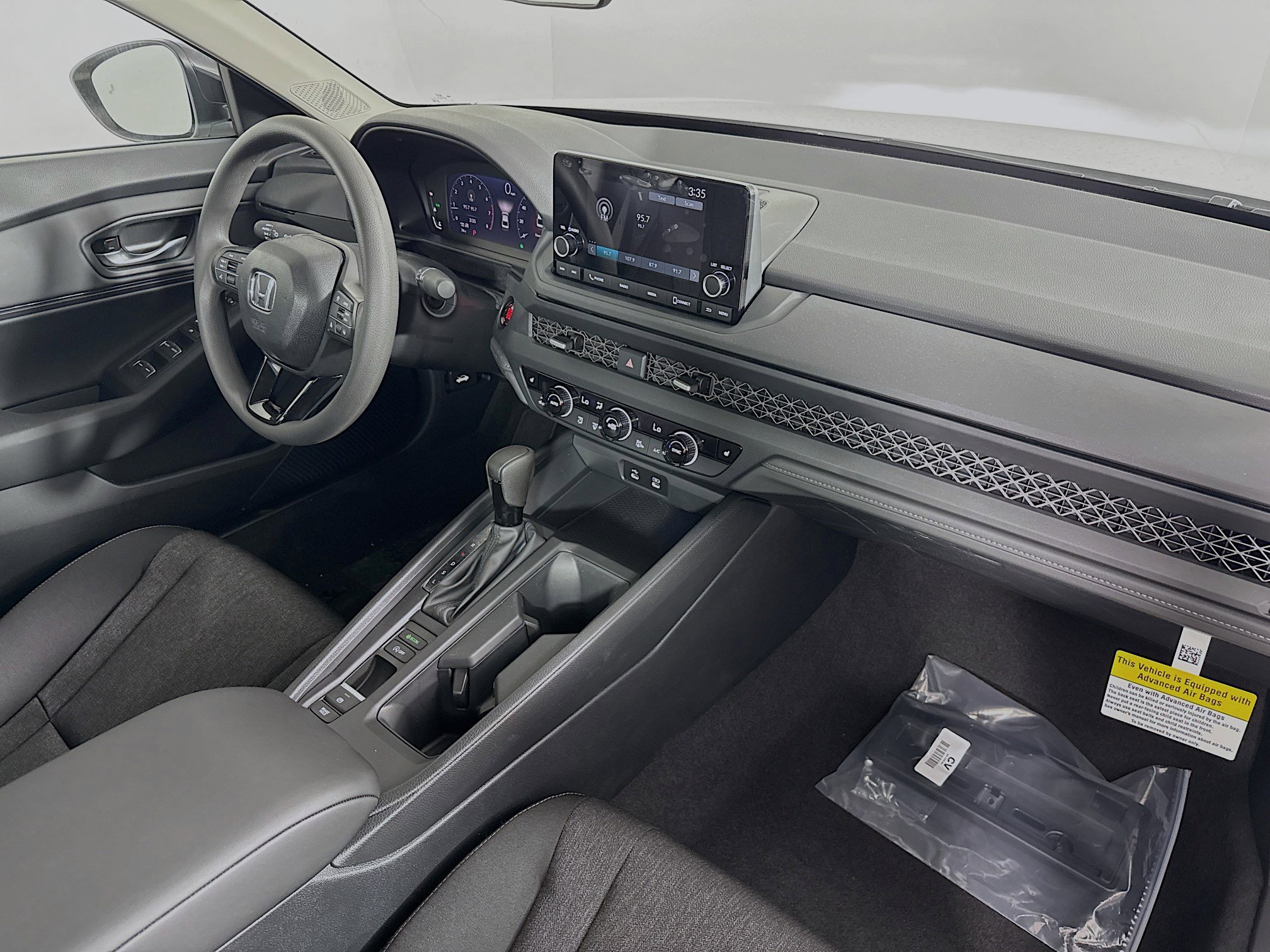 New 2025 Honda Accord SE image 35