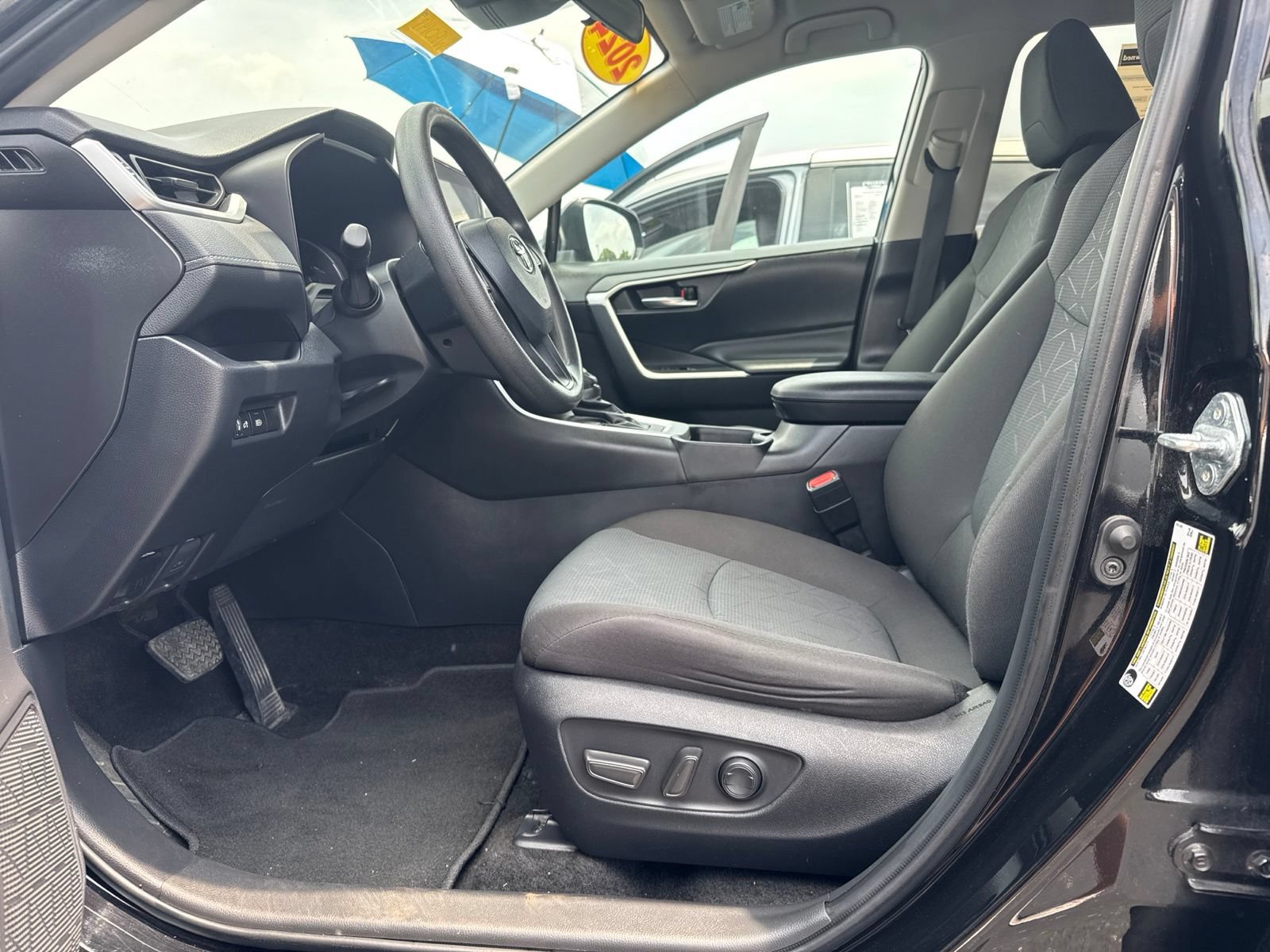 Used 2024 Toyota RAV4 XLE FWD image 14