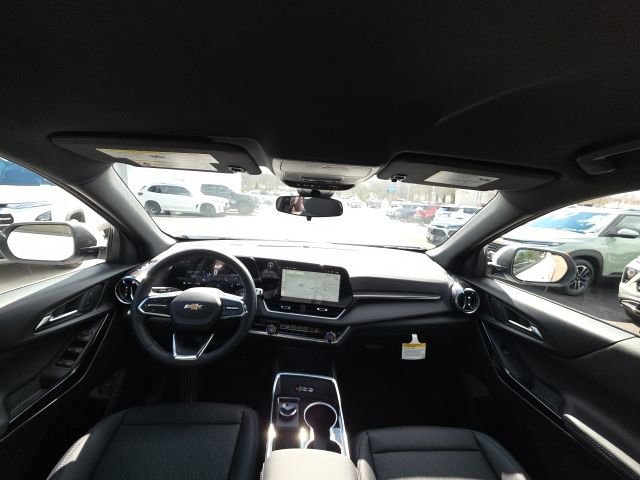 New 2026 Chevrolet Equinox LT w/ Convenience Package II image 10