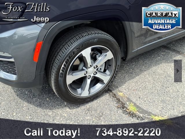 Used 2024 Jeep Grand Cherokee Limited 4xe w/ Trailer Tow Package AWD/4WD image 5