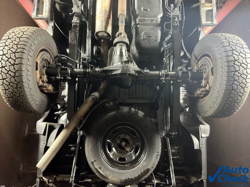 Used 2015 Ford F250 XL w/ Snow Plow Prep Package AWD/4WD image 15
