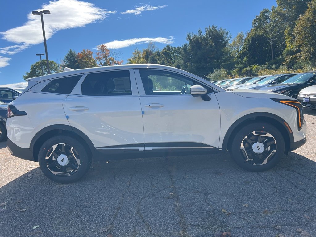 New 2026 Kia Sportage S image 4