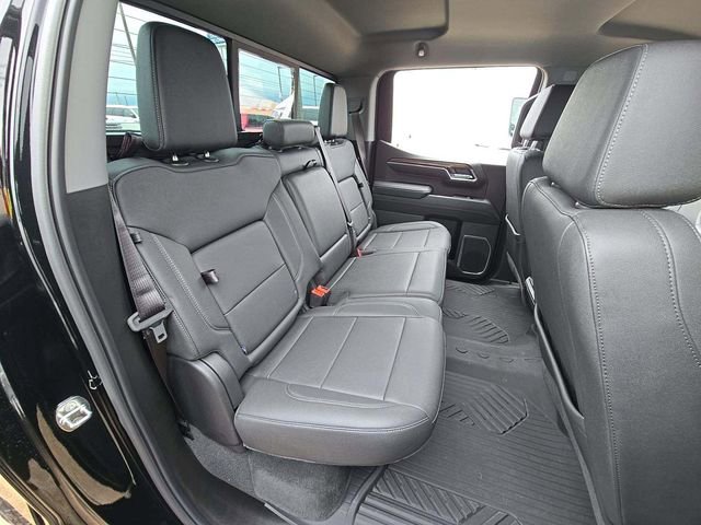 Used 2024 Chevrolet Silverado 1500 LT Trail Boss w/ LT Trail Boss Premium Package AWD/4WD image 8